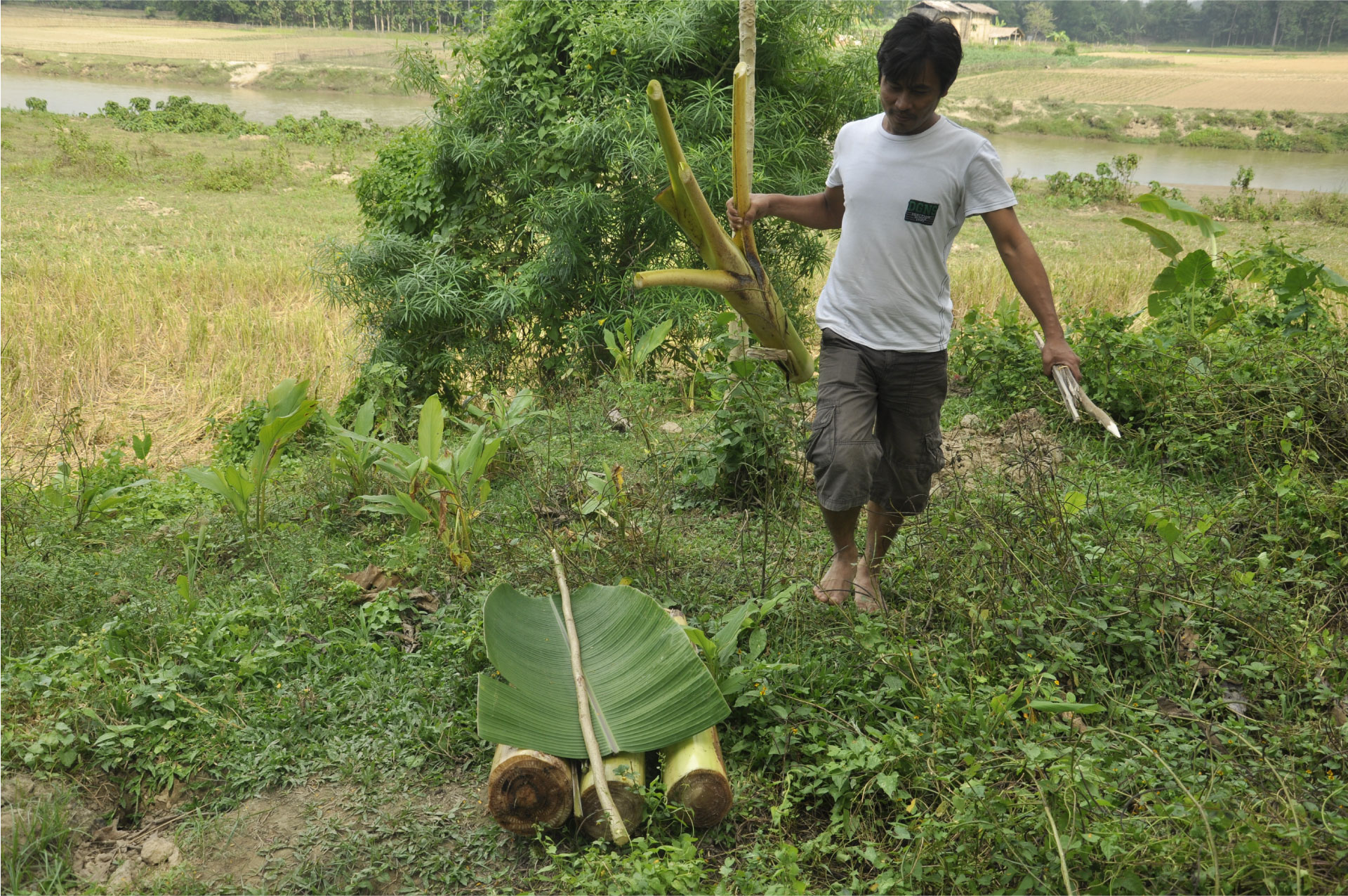 Britto_Prantiker_Praakritajon-III_Shapu_Tripura_1